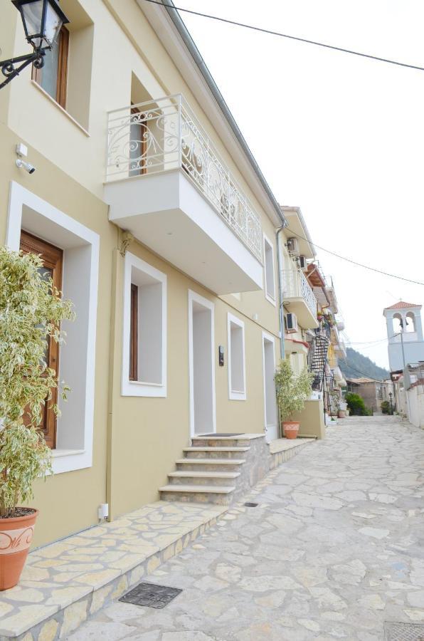 Roloi Suites Nafpaktos Exterior photo